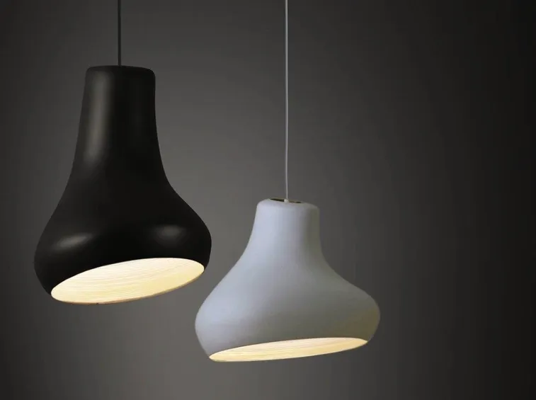 Lampada bianca e nera