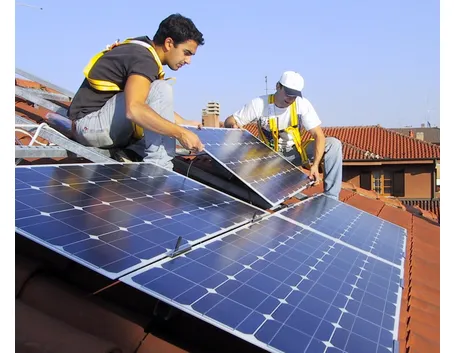 montaggio pannelli fotovoltaici