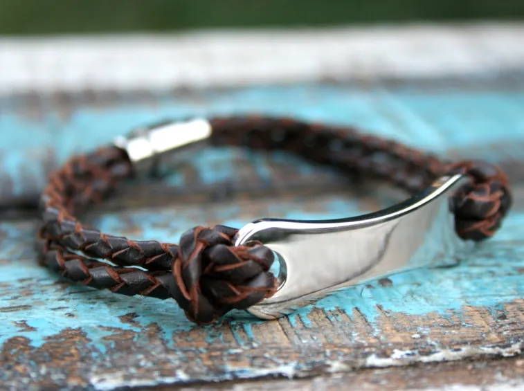 esempio di bracciale da uomo
