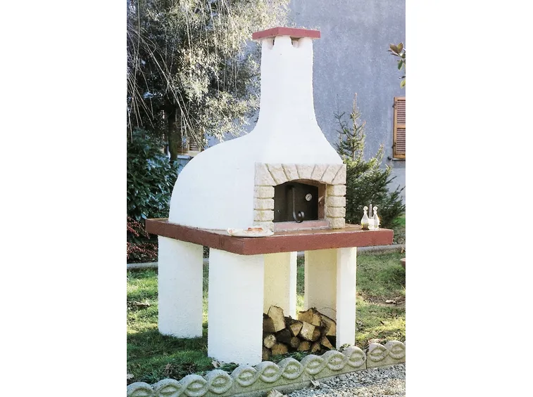 Forno in muratura intonacato