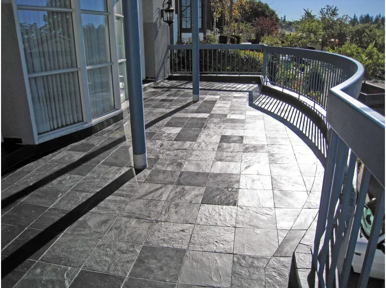 Mattonelle per balcone