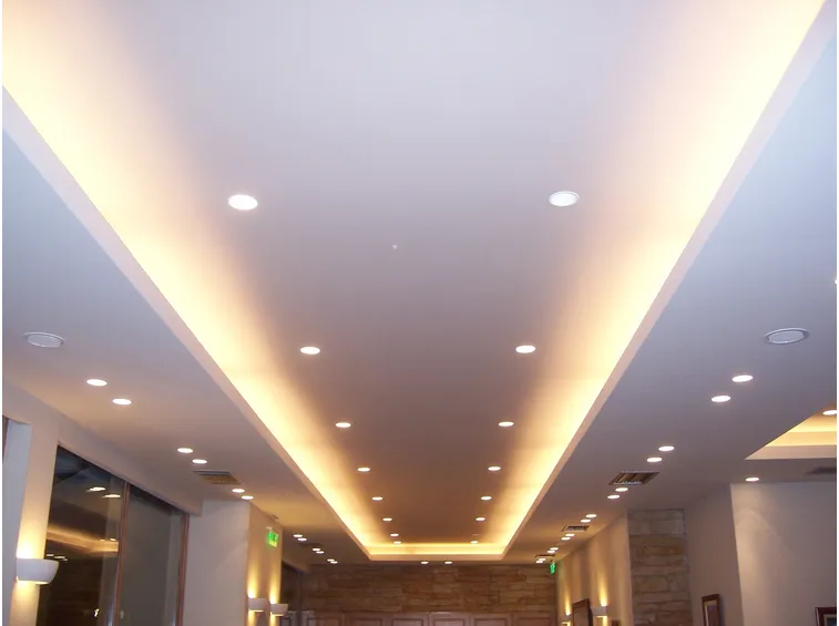 soffitto in cartongesso con illuminazione